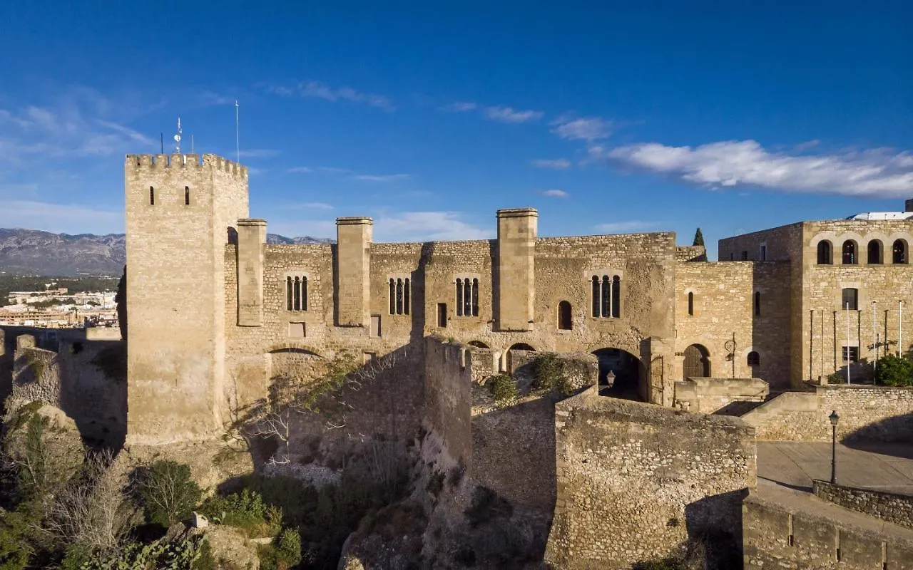 Parador De Tortosa Hotel