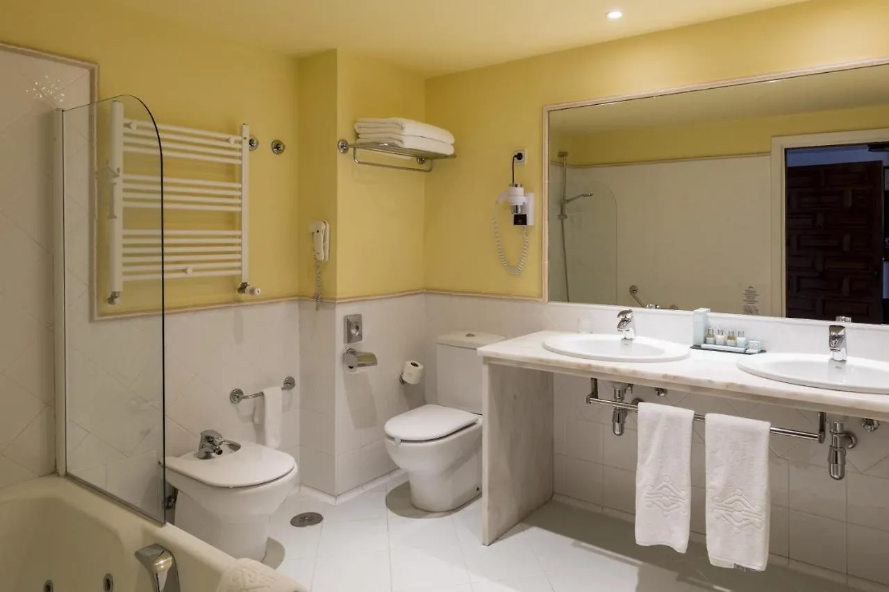 **** Hotel Parador De Tortosa Spain